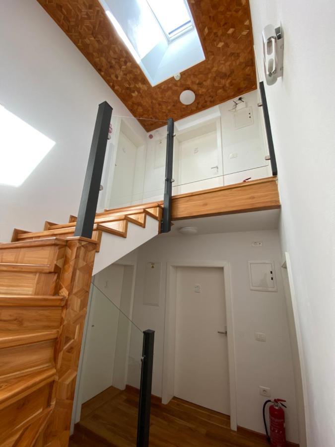 Guest House Via Flavia โคเปร์ ภายนอก รูปภาพ