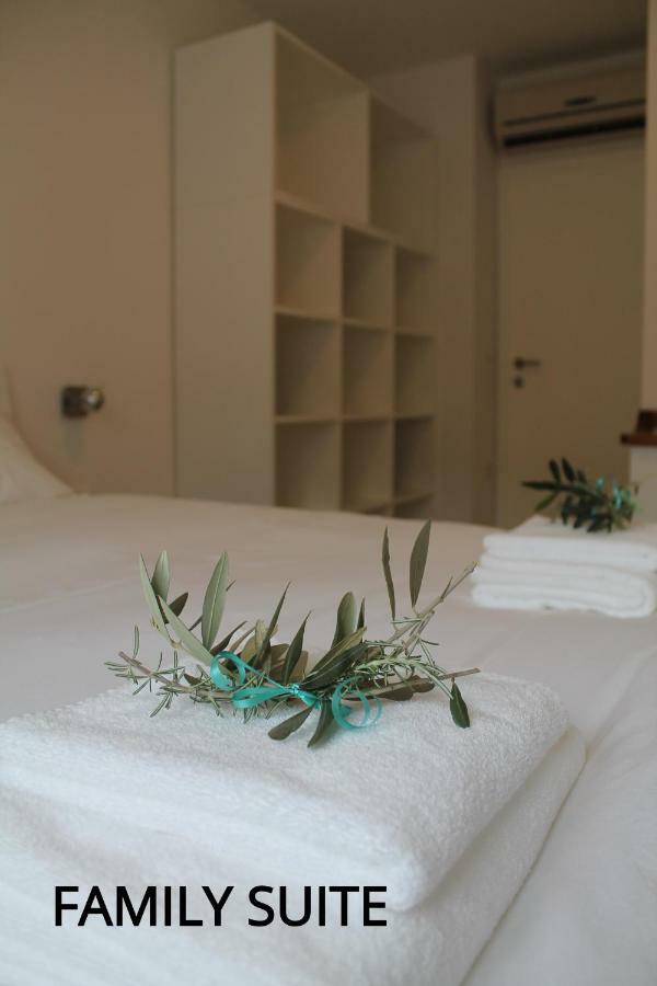 Guest House Via Flavia โคเปร์ ภายนอก รูปภาพ